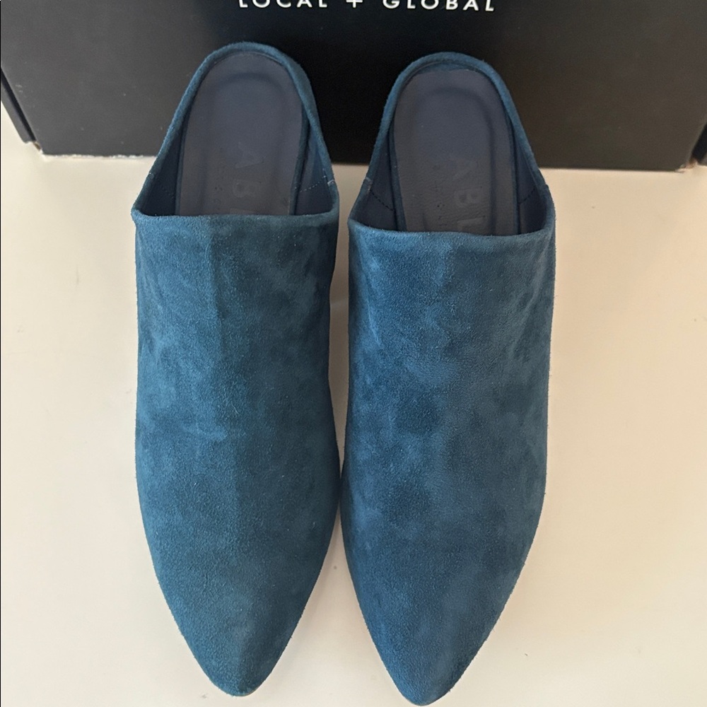 Able Local + Global Rojas Blue Suede Mule Size 9.5 New from Anthropologie - Picture 3 of 6